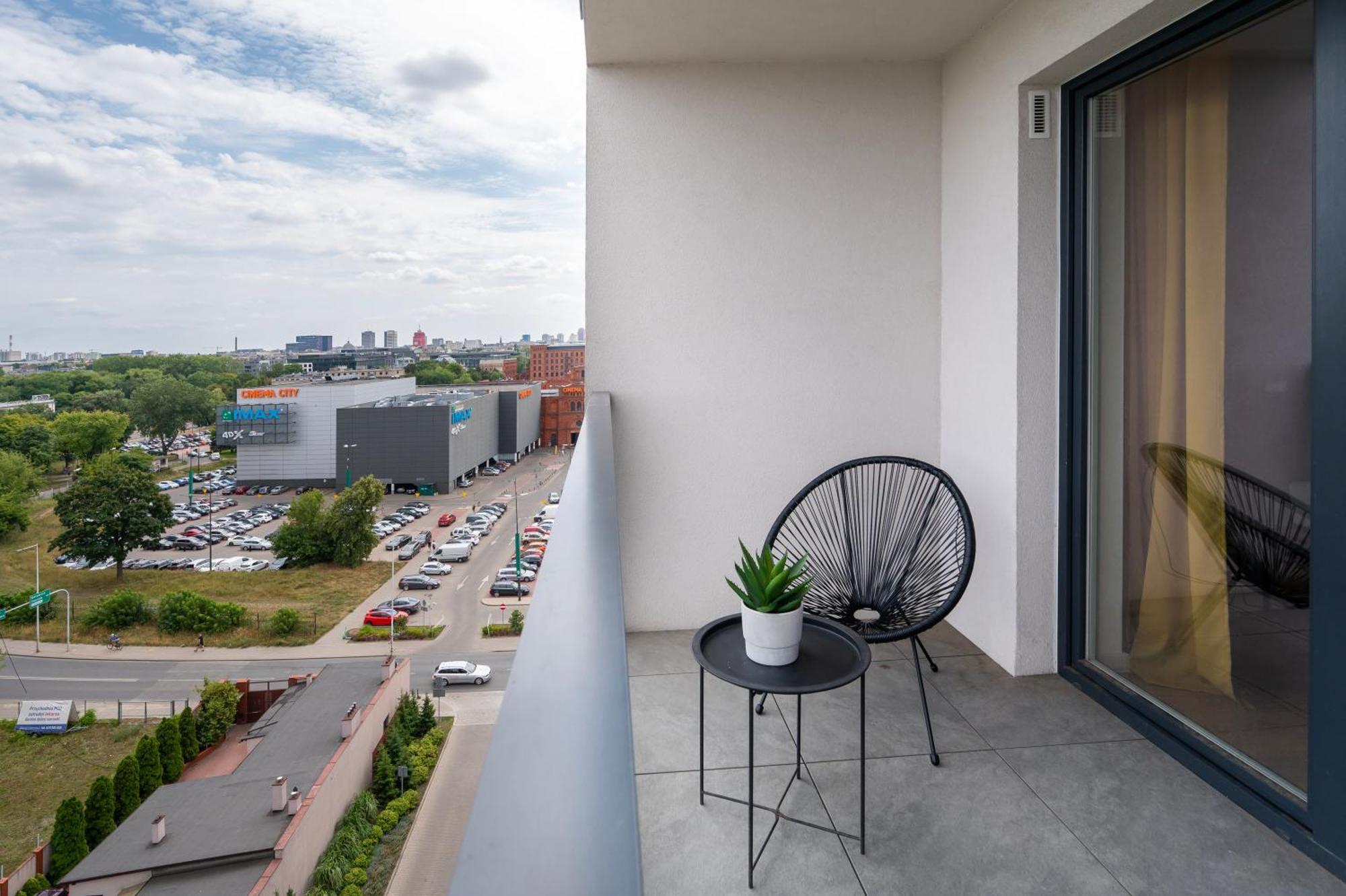 9Th Floor Lodz Manufaktura Apartments With Parking By Rentujemy Exterior photo